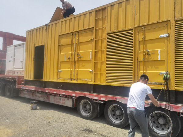 阿拉尔发电机出租100KW发电机需要什么规格的电缆线？
